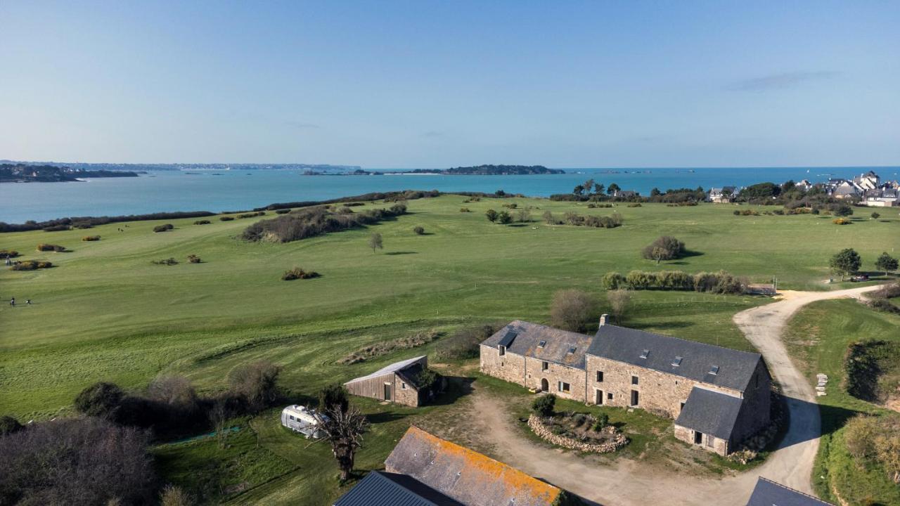 לנסיו La Ferme Du Golf, Gite Atypique Et Artistique מראה חיצוני תמונה
